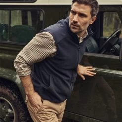 Barbour Men's Country Fleece Gilet - Navy 17 Barbour Men's Country Fleece Gilet - Navy -Fashionable Man barbour country flc gilet navy 8