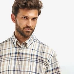 Barbour Men's Hartley Short Sleeve Shirt - Stone -Fashionable Man barbour hartley rg ss stone 5