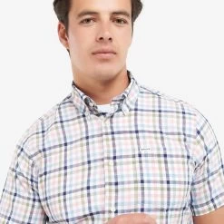 Barbour Men's Kinson Tailored Short Sleeve Shirt - Pink 10 Barbour Men's Kinson Tailored Short Sleeve Shirt - Pink -Fashionable Man barbour kinson tf pink 6