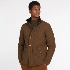 Barbour Men’s Shoveler Quilted Jacket – Dark Sand