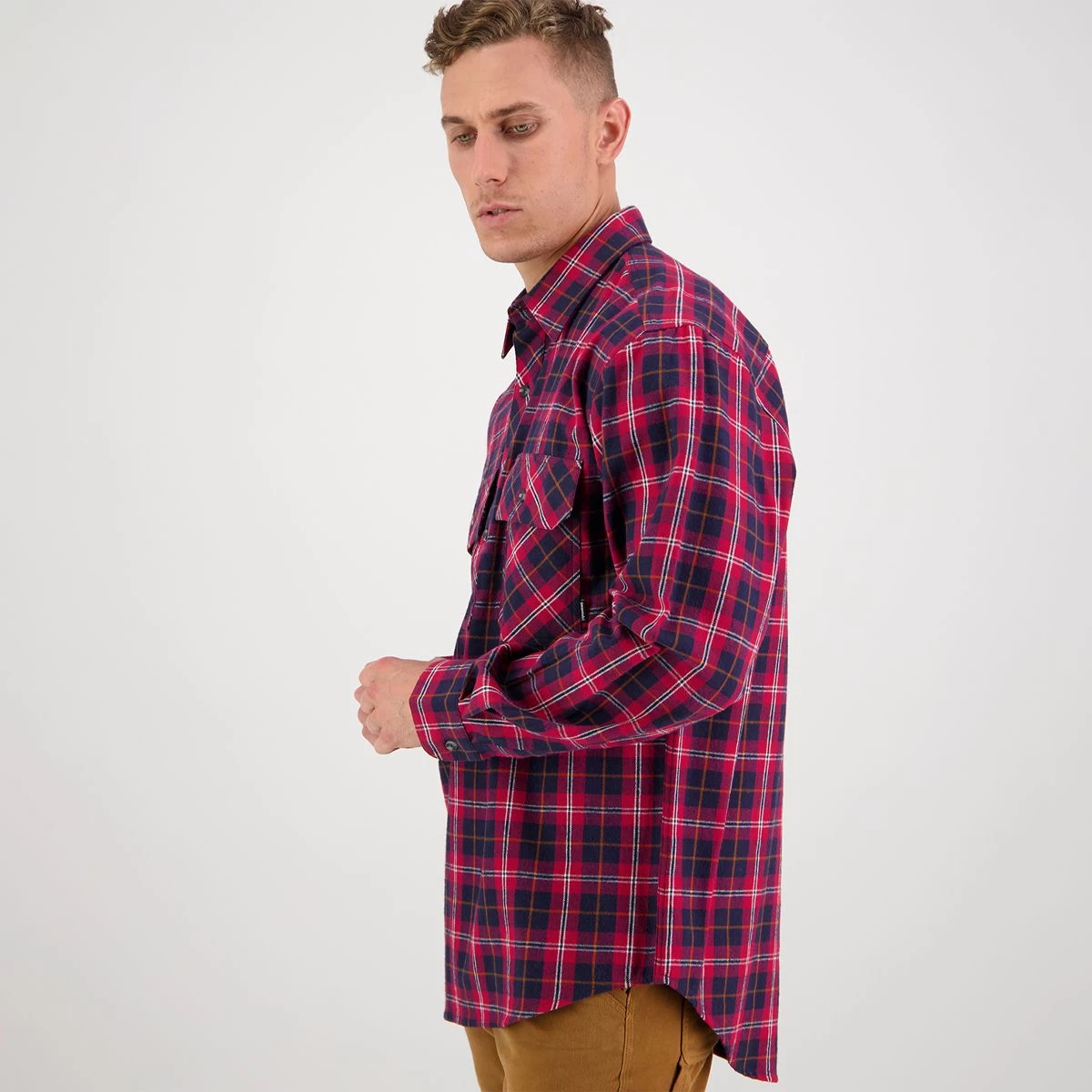 Swanndri Men's Barn Yarn Dye Shirt - Red 3 Swanndri Men's Barn Yarn Dye Shirt - Red - Image 3