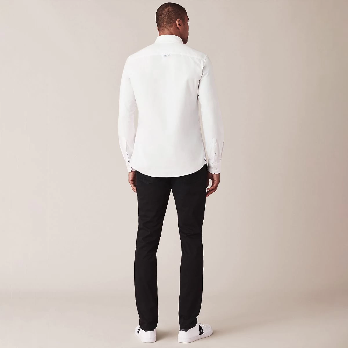 Crew Clothing Men's Slim Fit Oxford Shirt - White 8 Crew Clothing Men's Slim Fit Oxford Shirt - White - Image 8