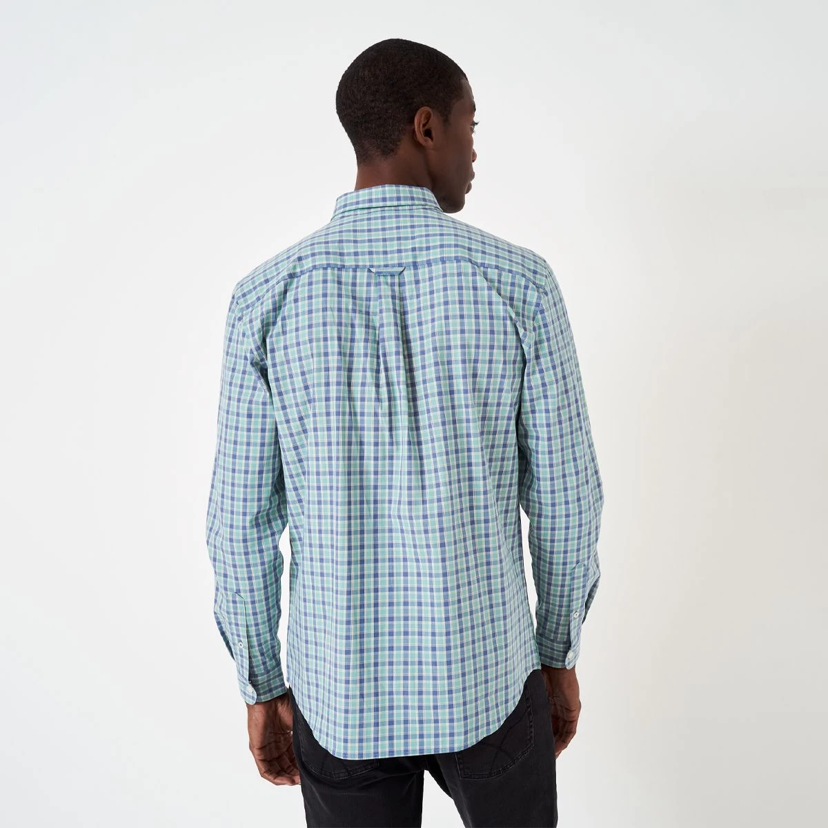 Crew Clothing Men's James Washed Poplin Check Shirt - Indigo/Sand/Trellis 4 Crew Clothing Men's James Washed Poplin Check Shirt - Indigo/Sand/Trellis - Image 4