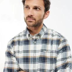 Barbour Men's Mentmore Regular Shirt - Ecru 12 Barbour Men's Mentmore Regular Shirt - Ecru -Fashionable Man mentmore 6