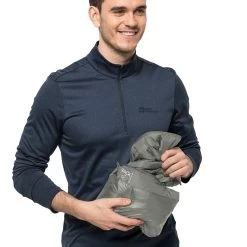 Jack Wolfskin Men's Pack & Go Quilted Gilet - Gecko Green -Fashionable Man mns pack go dwn vest geck grn