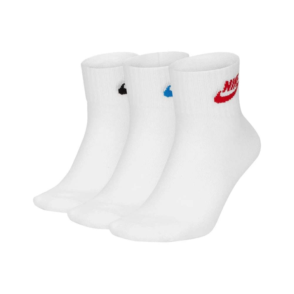 Nike Everyday Ankle Sock 1 Nike Everyday Ankle Sock