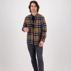 Swanndri Men's Pencarrow Long Sleeved Shacket - Tan 11 Swanndri Men's Pencarrow Long Sleeved Shacket - Tan -Fashionable Man pencarrow ls shacket tan 1