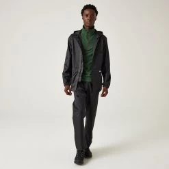 Regatta Men's Stormbreak Jacket - Black 14 Regatta Men's Stormbreak Jacket - Black -Fashionable Man regatta men s stormbreak jacket black 3