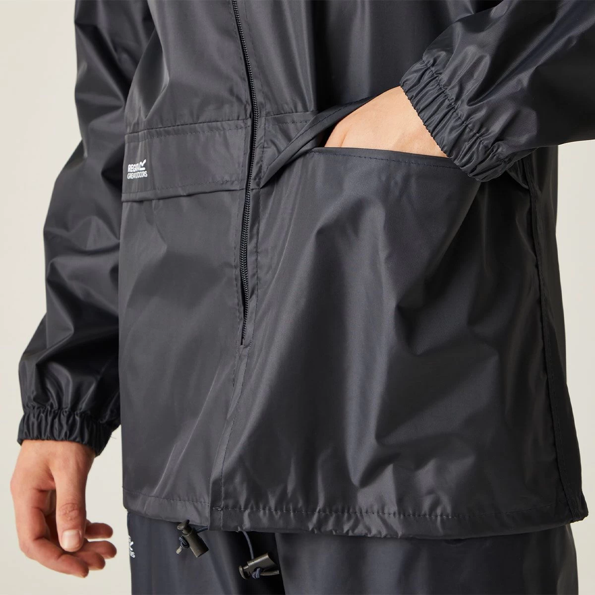 Regatta Men's Stormbreak Jacket - Navy 2 Regatta Men's Stormbreak Jacket - Navy - Image 2