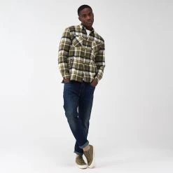 Regatta Men’s Thamos Check Shirt – Dark Khaki Check 17 Regatta Men’s Thamos Check Shirt – Dark Khaki Check -Fashionable Man regatta mens thamos check shirt dark khaki check 3