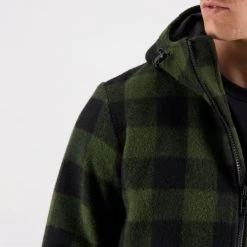 Swanndri Men's Reidston Wool Annorak - Olive/Black Check -Fashionable Man reidston wool anorak grn blkchk 9