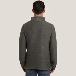 Weird Fish Men's Stern ¼ Zip Eco Macaroni Fleece - Dark Grey -Fashionable Man stern 14 zip macaroni dkgry 3