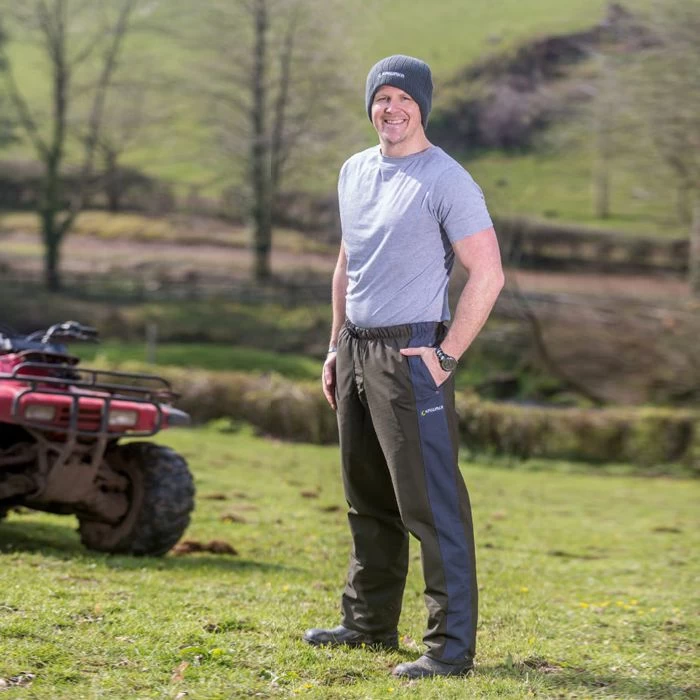 Kaiwaka Men's Stormforce Overtrousers - Olive/Navy 2 Kaiwaka Men's Stormforce Overtrousers - Olive/Navy - Image 2