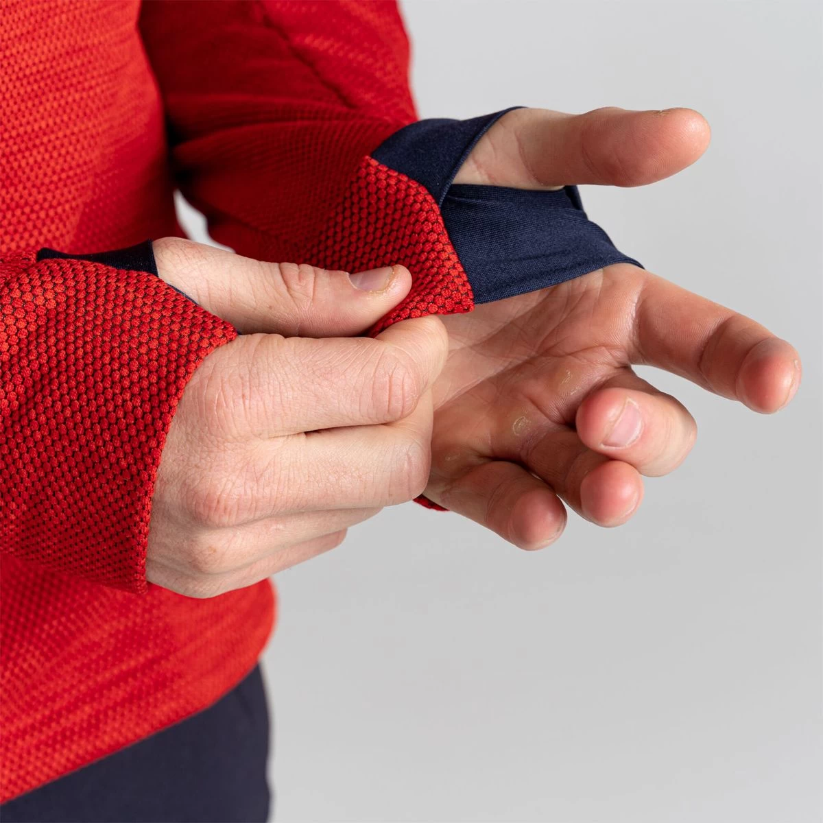 Craghoppers Men’s Tarbert Half Zip Fleece – Chilli Red 8 Craghoppers Men’s Tarbert Half Zip Fleece – Chilli Red - Image 8