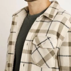 Weird Fish Men's Tyburn Check Fleece Shacket - Taupe Grey 17 Weird Fish Men's Tyburn Check Fleece Shacket - Taupe Grey -Fashionable Man tyburn check shacket taupe grey 7