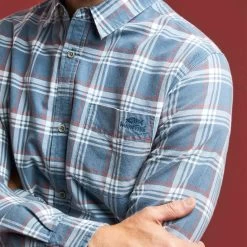 Weird Fish Men’s Whittaker Lined Check Shirt – Olive -Fashionable Man whittaker lined chck shrt olive 5